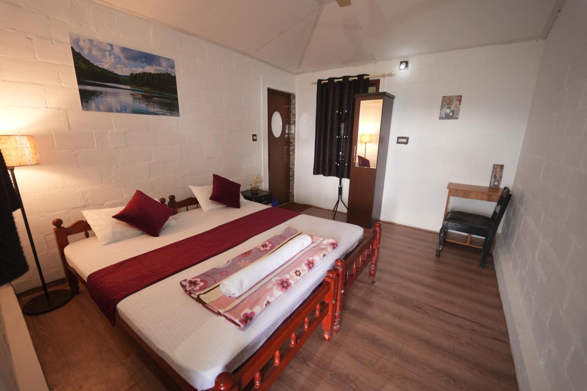 Regina Silva Camping & Nature Resort Paithalmala Ngoại thất bức ảnh